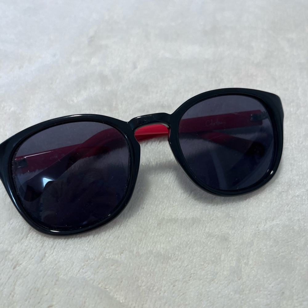 Cole Haan unisex sunglasses model number C71815